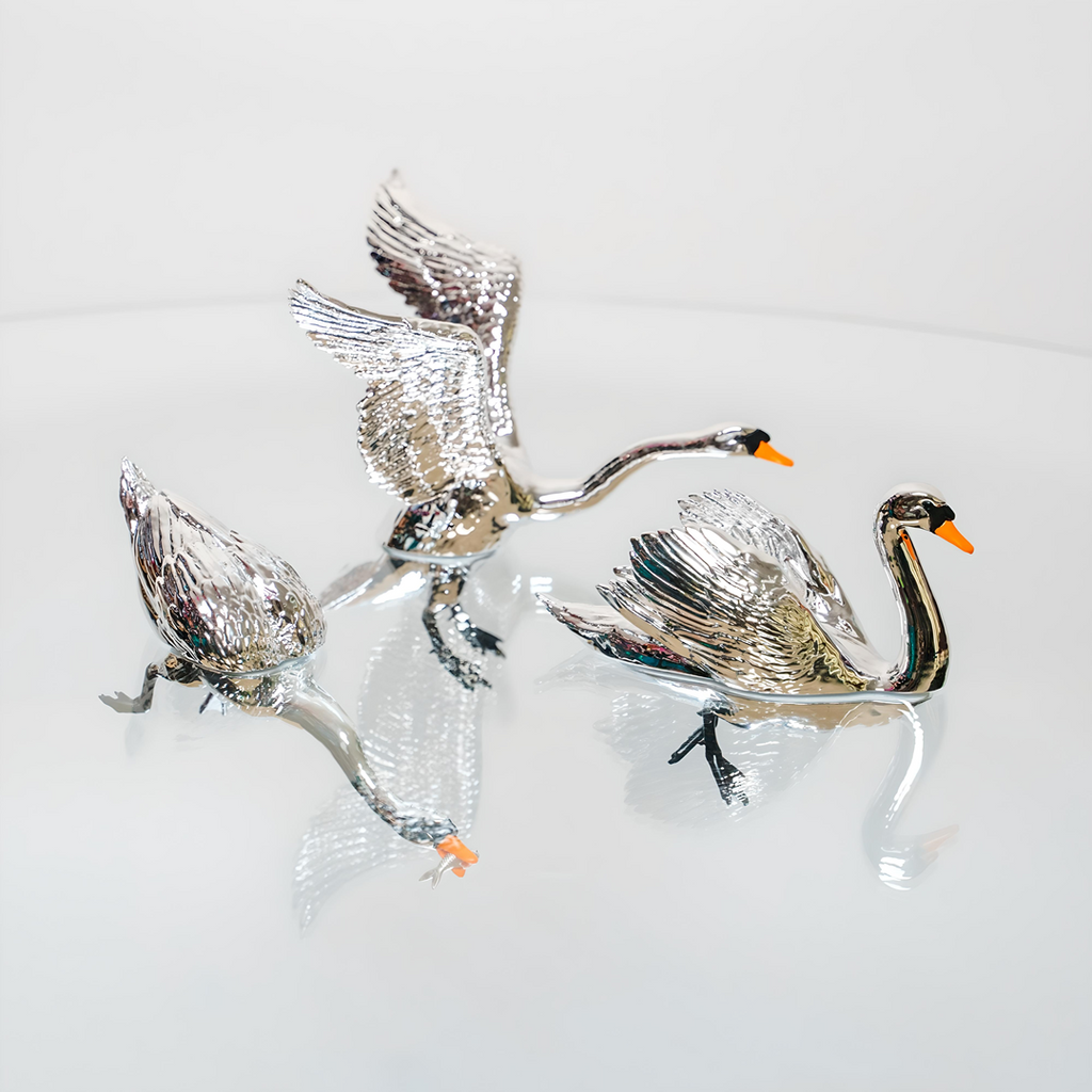 Serenity Swan Set